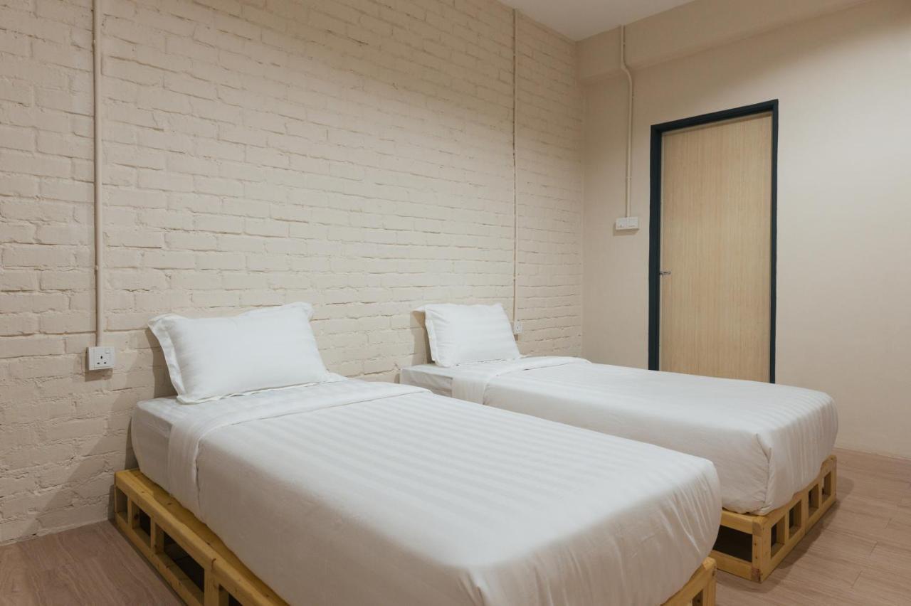A° Hotel เซมปอร์นา ภายนอก รูปภาพ