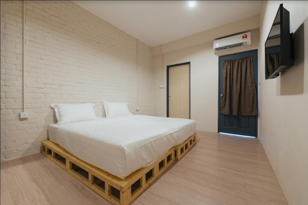 A° Hotel เซมปอร์นา ภายนอก รูปภาพ